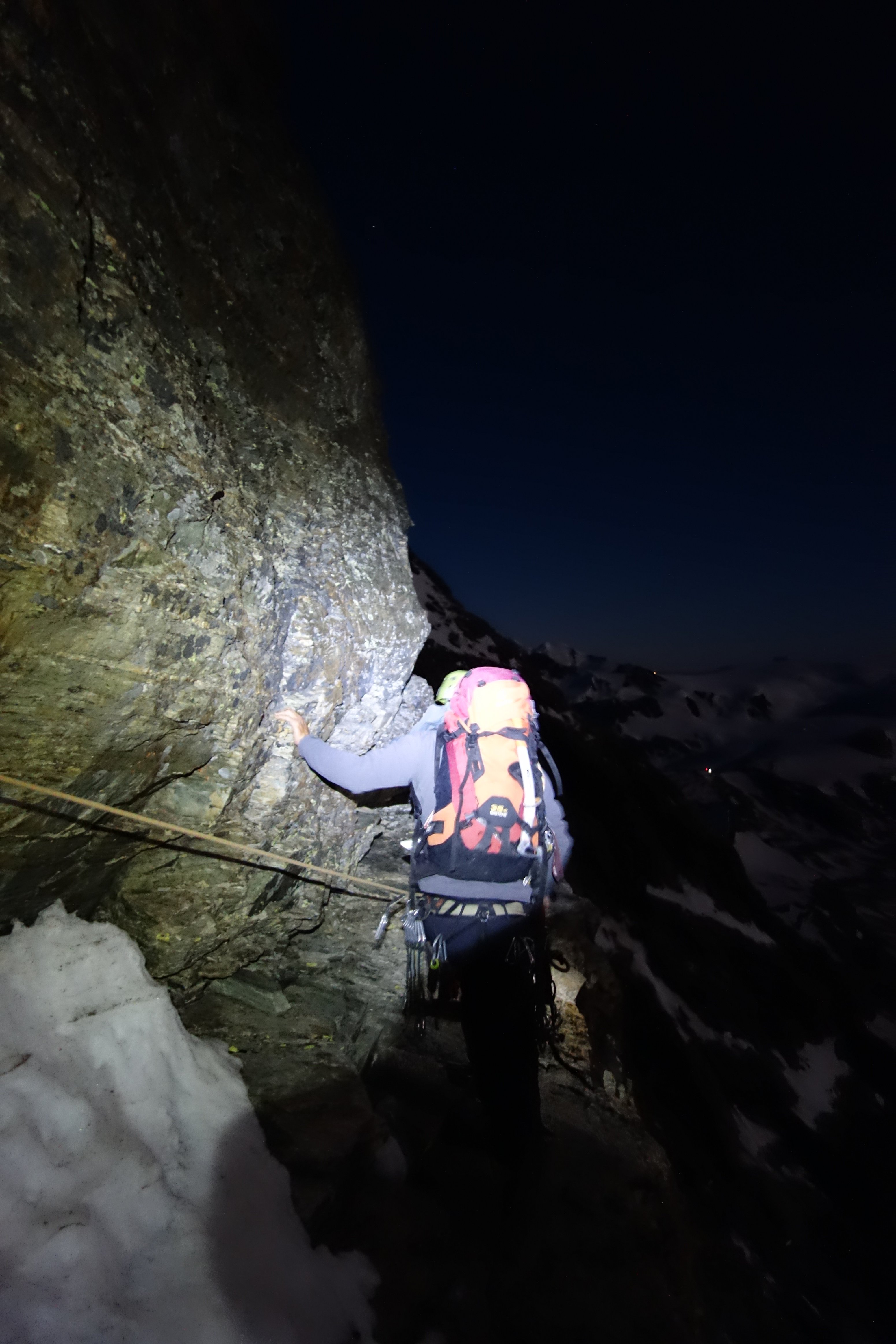 Attaque de nuit.